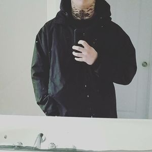 Meet your Posher, Robert